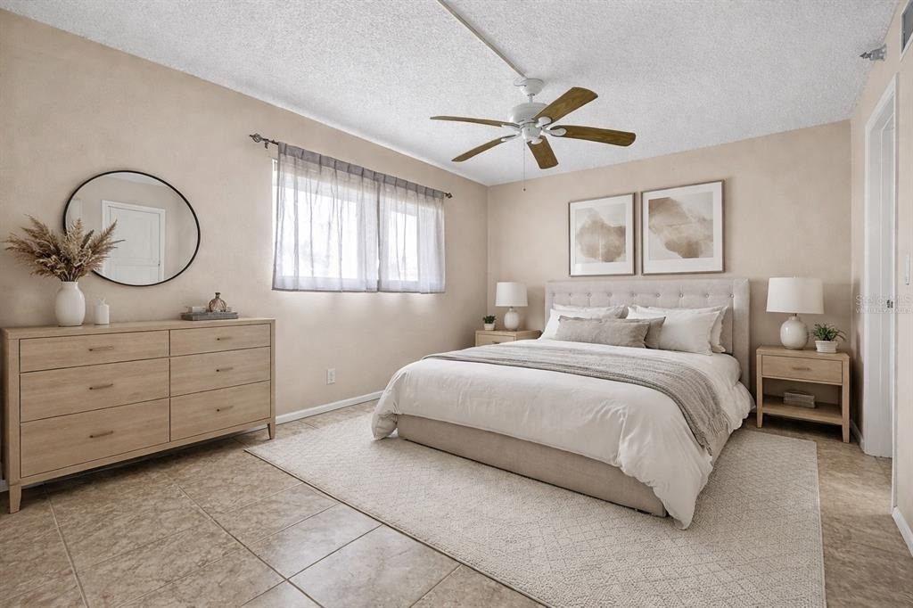 1750 Harbor Place S - Photo 2
