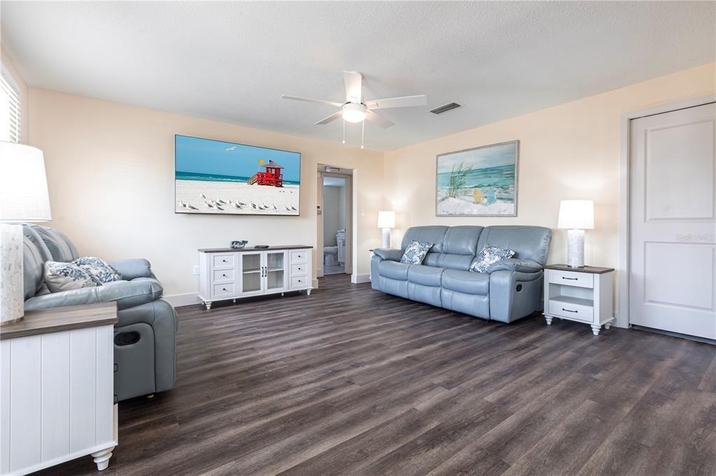 6020 Midnight Pass Road - Photo 2