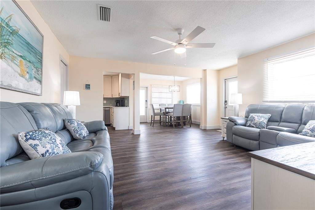 6020 Midnight Pass Road - Photo 4