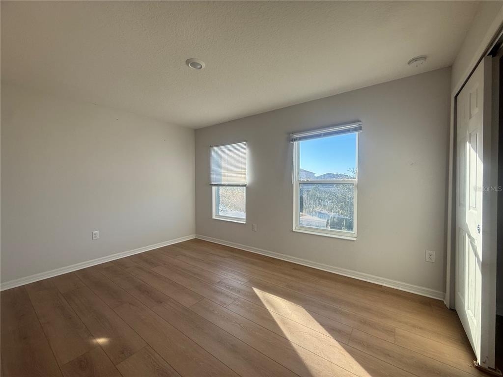 423 Kestrel Drive - Photo 11