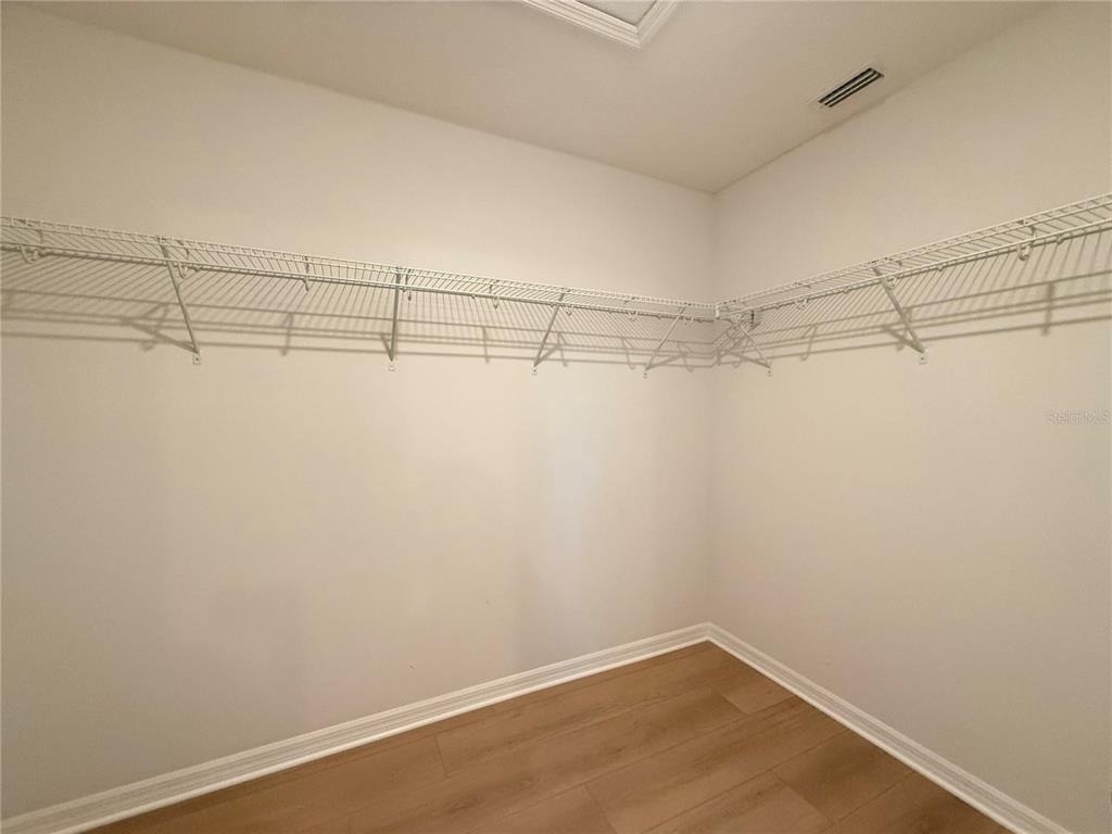 423 Kestrel Drive - Photo 10