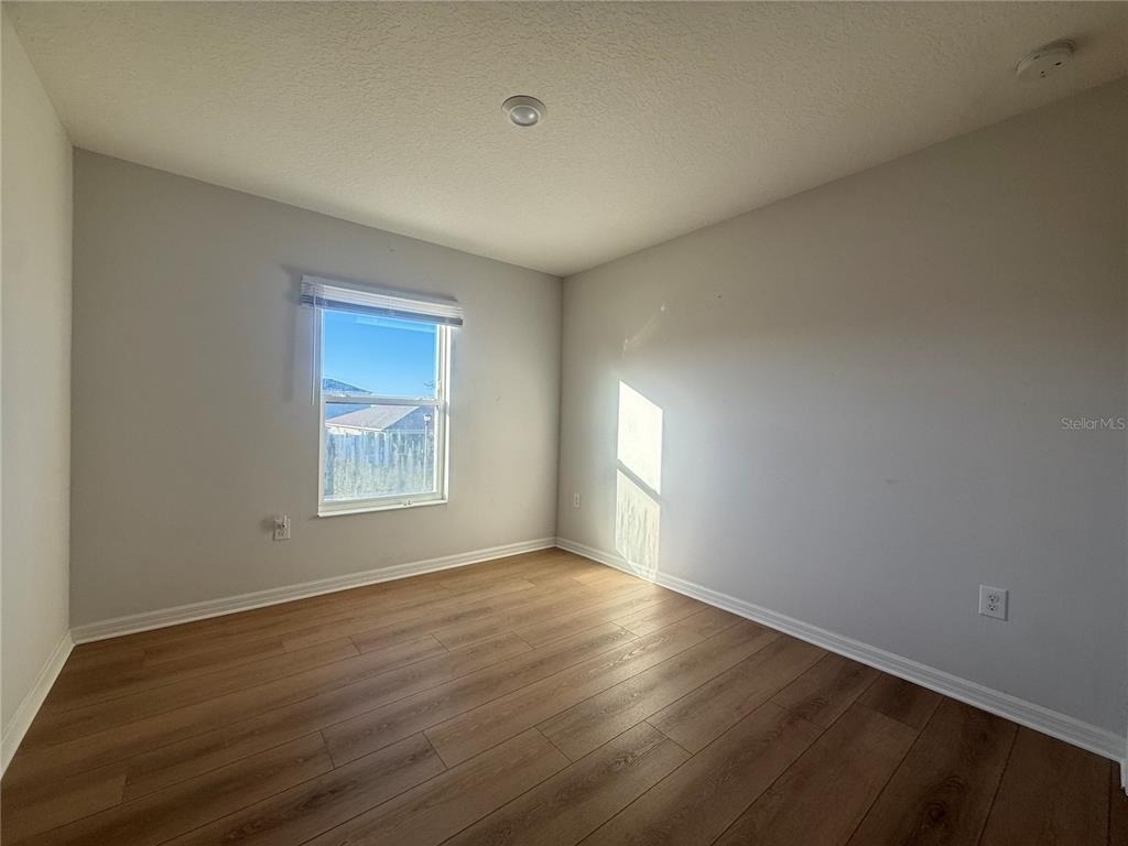 423 Kestrel Drive - Photo 14