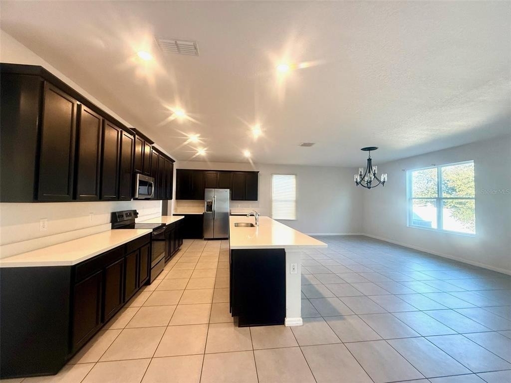 423 Kestrel Drive - Photo 1