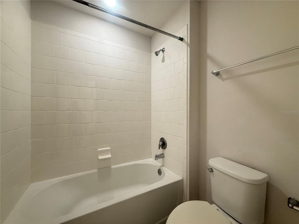 423 Kestrel Drive - Photo 16