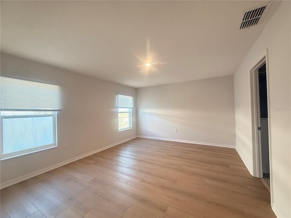 423 Kestrel Drive - Photo 8
