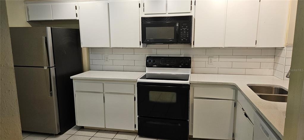 2 Escondido Circle - Photo 1
