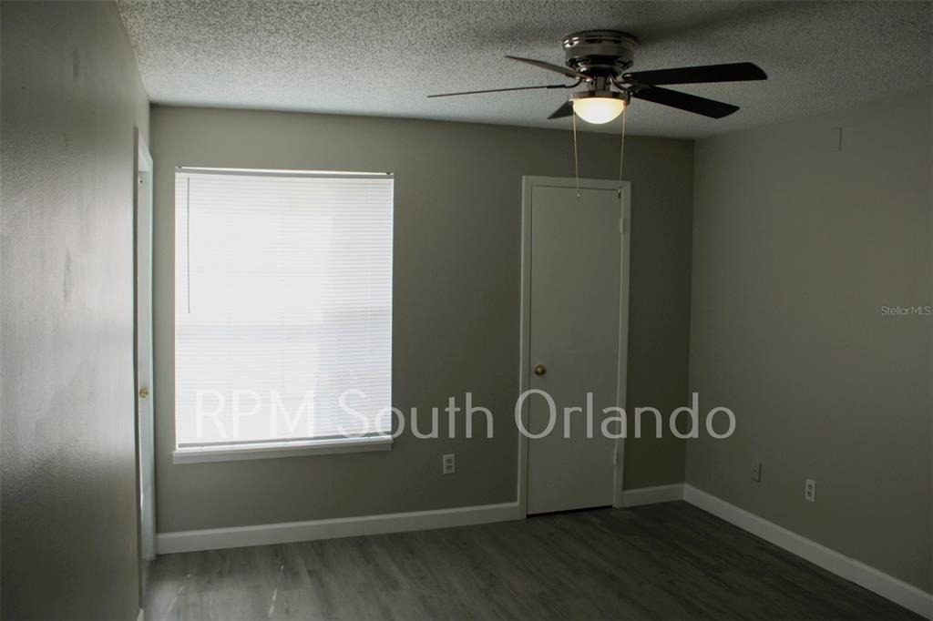1908 Lake Atriums Circle - Photo 3