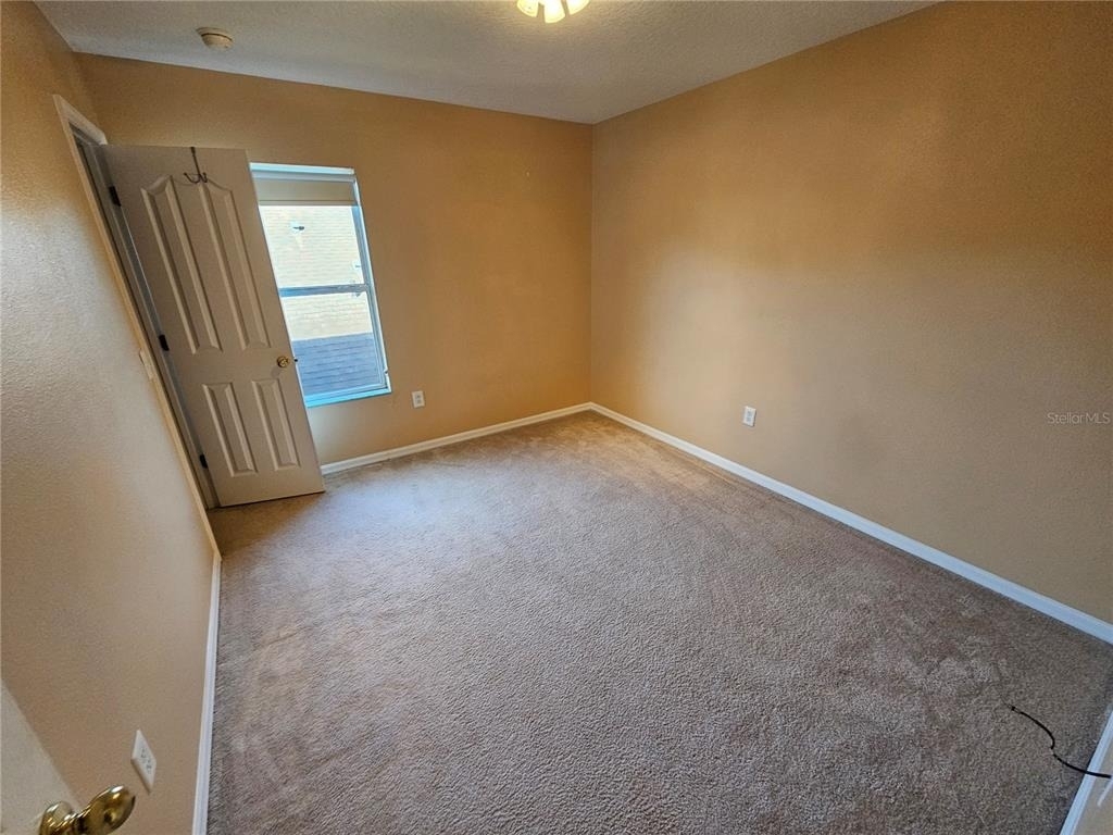 1881 Strathmore Circle - Photo 12