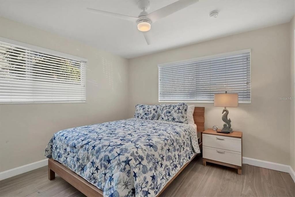 6006 Midnight Pass Road - Photo 18