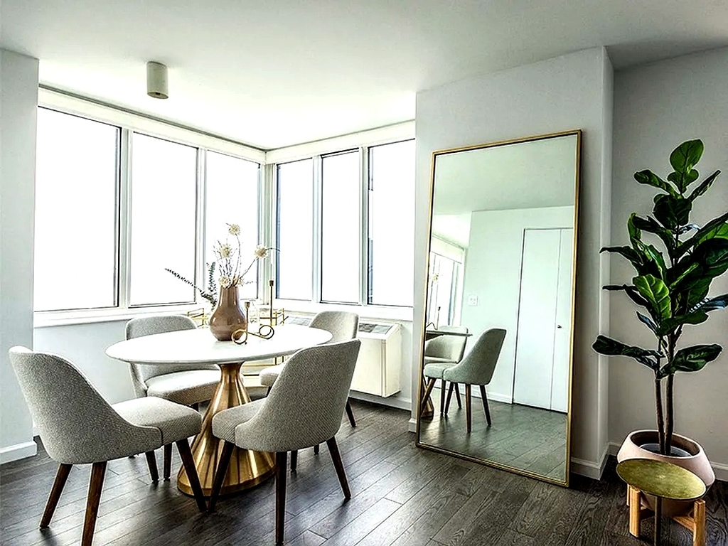 West 42nd Street, New York, NY 10036 - Photo 2