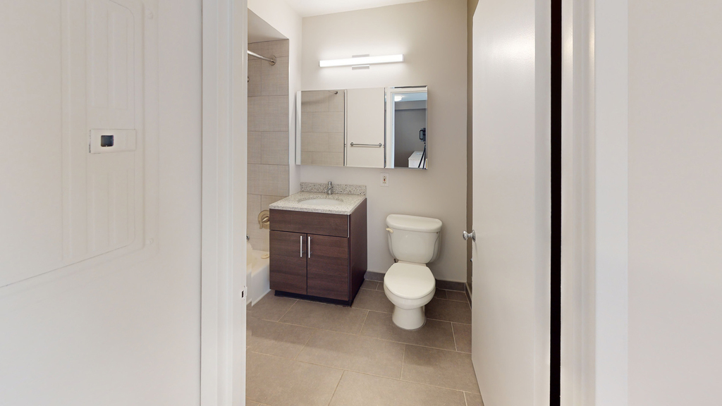 120 W. 21st - Photo 4