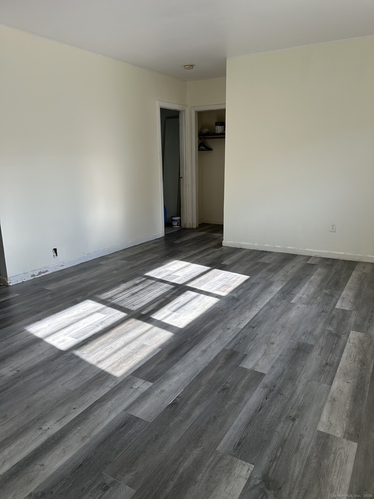 74 Belair Drive - Photo 7