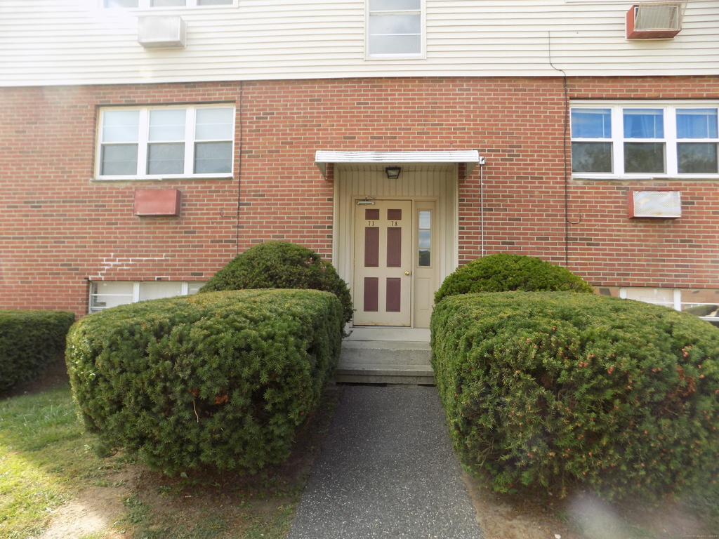 74 Belair Drive - Photo 0