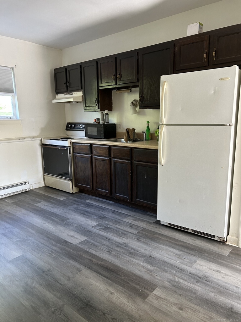 74 Belair Drive - Photo 5