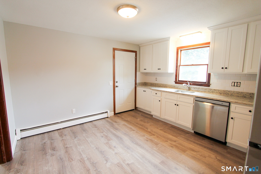 17 Pinehurst Avenue - Photo 3