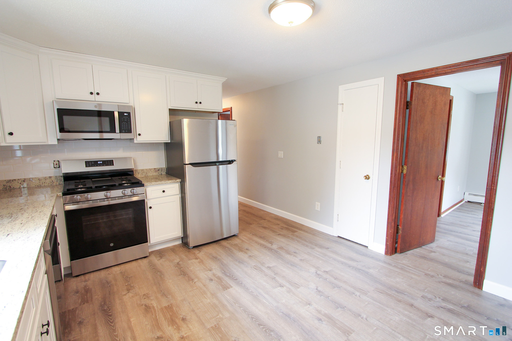 17 Pinehurst Avenue - Photo 2