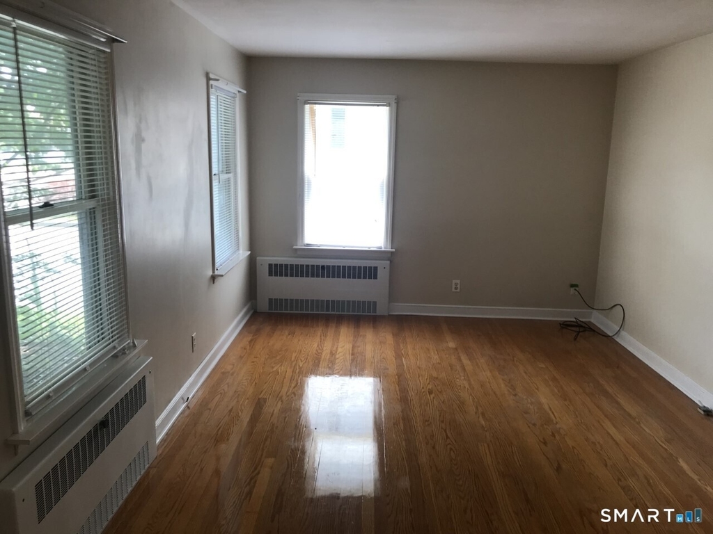 720 Knapps Highway - Photo 3