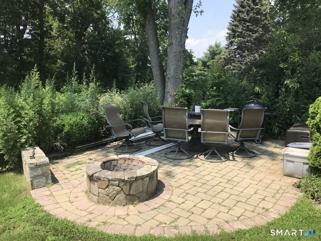720 Knapps Highway - Photo 13
