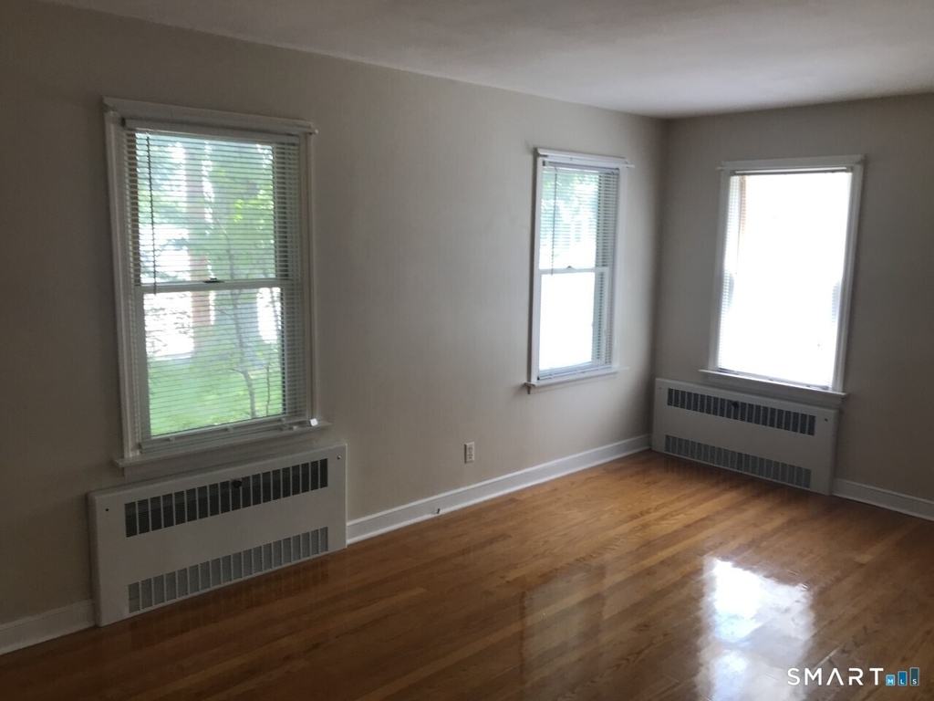 720 Knapps Highway - Photo 11