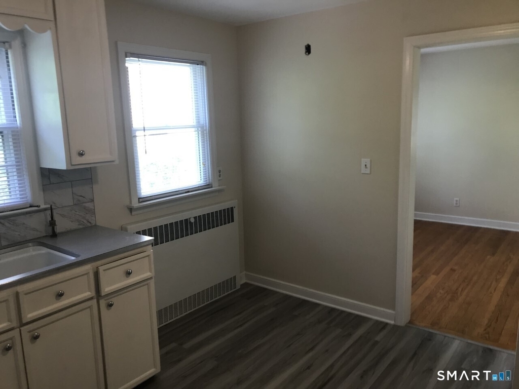 720 Knapps Highway - Photo 14