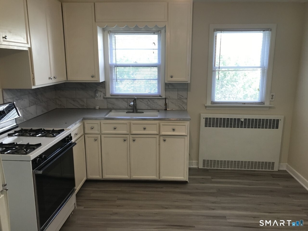 720 Knapps Highway - Photo 5