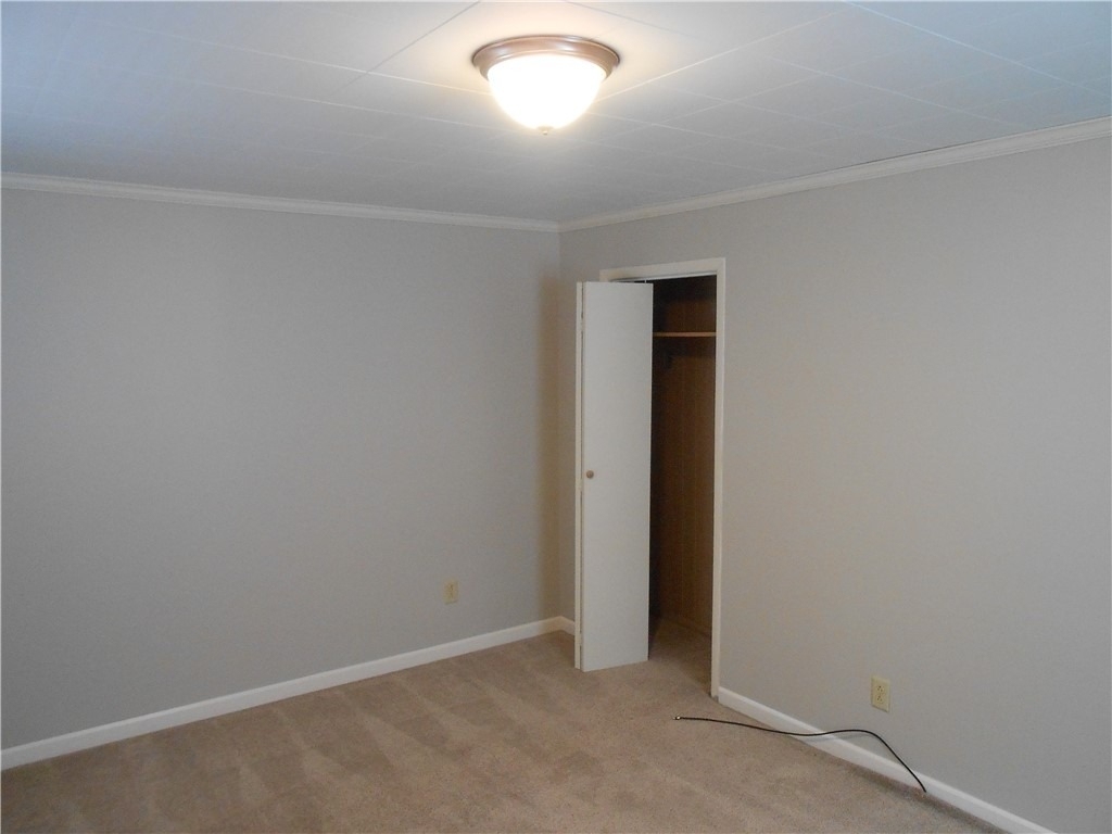 114 Grant St - Photo 9