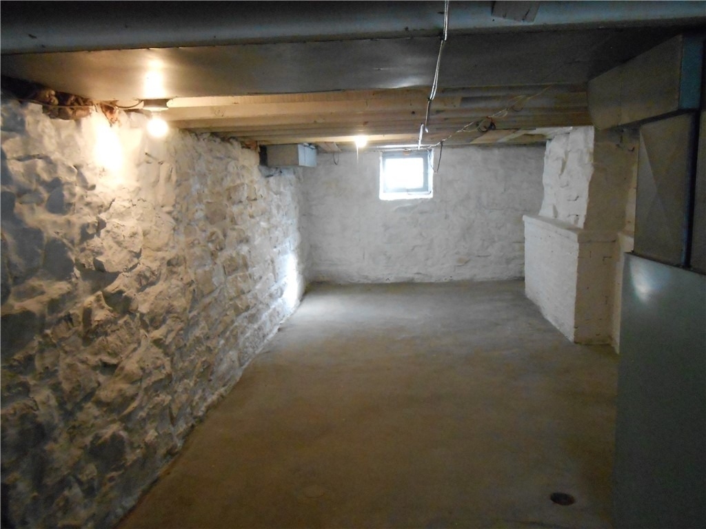 114 Grant St - Photo 34