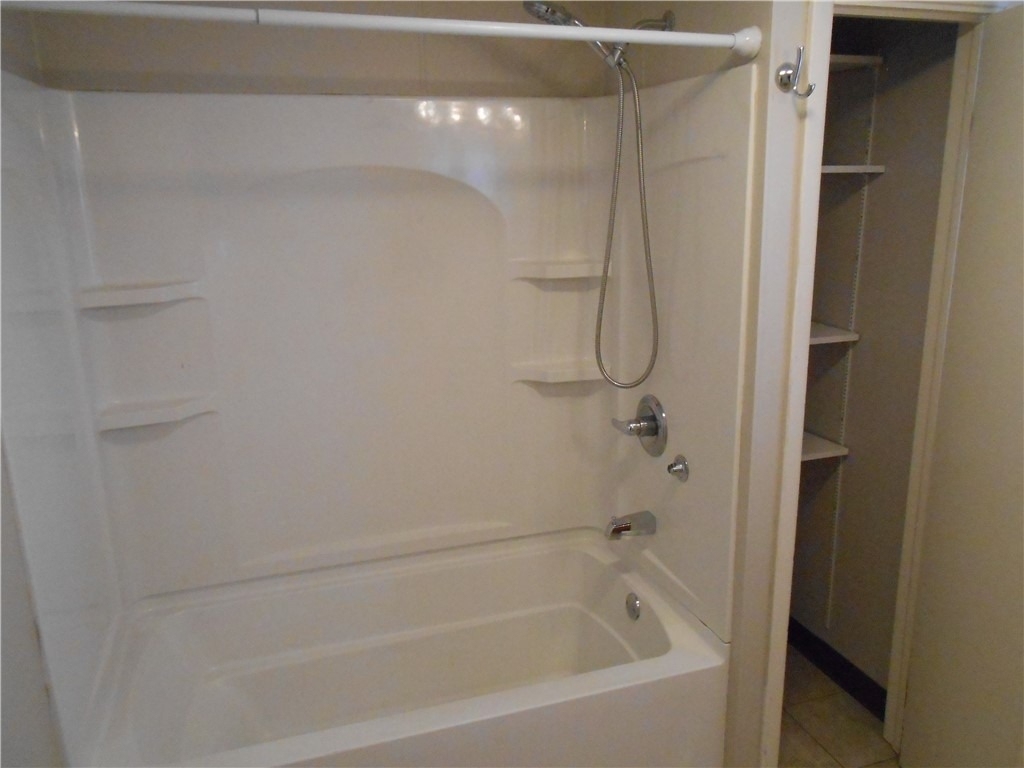 114 Grant St - Photo 14
