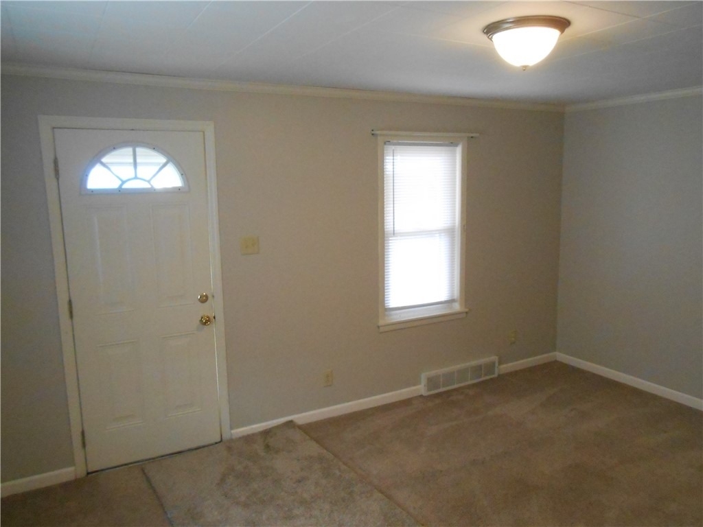 114 Grant St - Photo 6