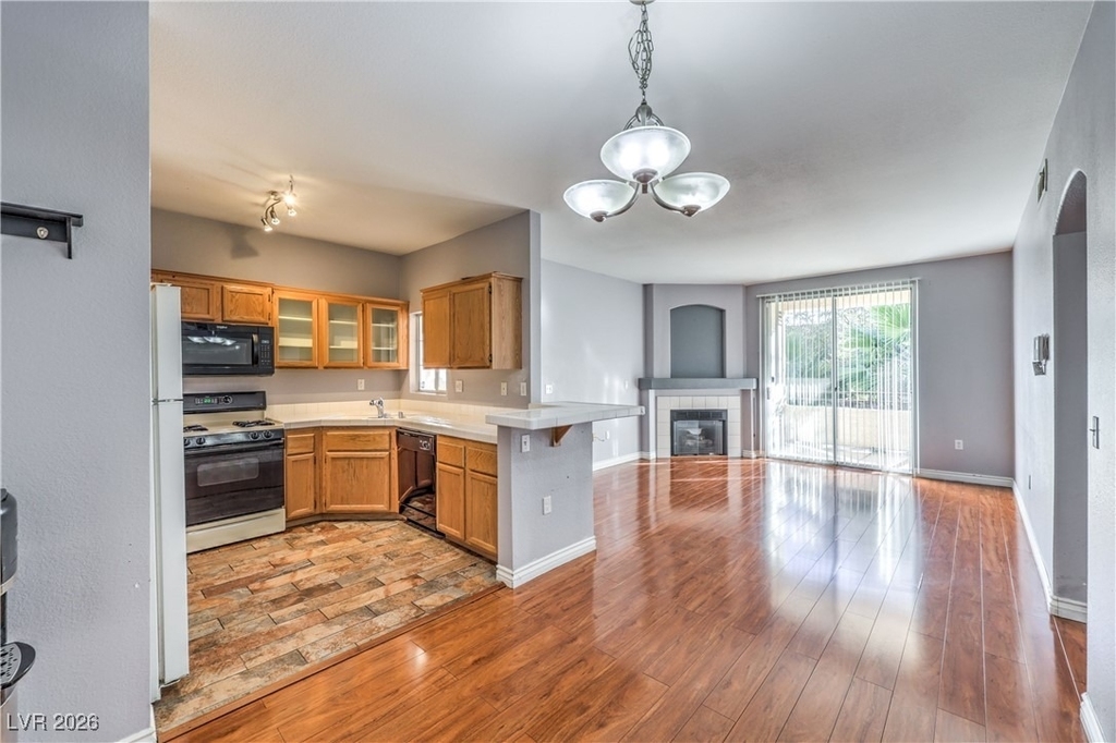 1830 N Buffalo Drive - Photo 8