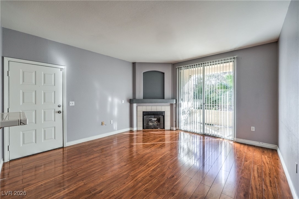 1830 N Buffalo Drive - Photo 4