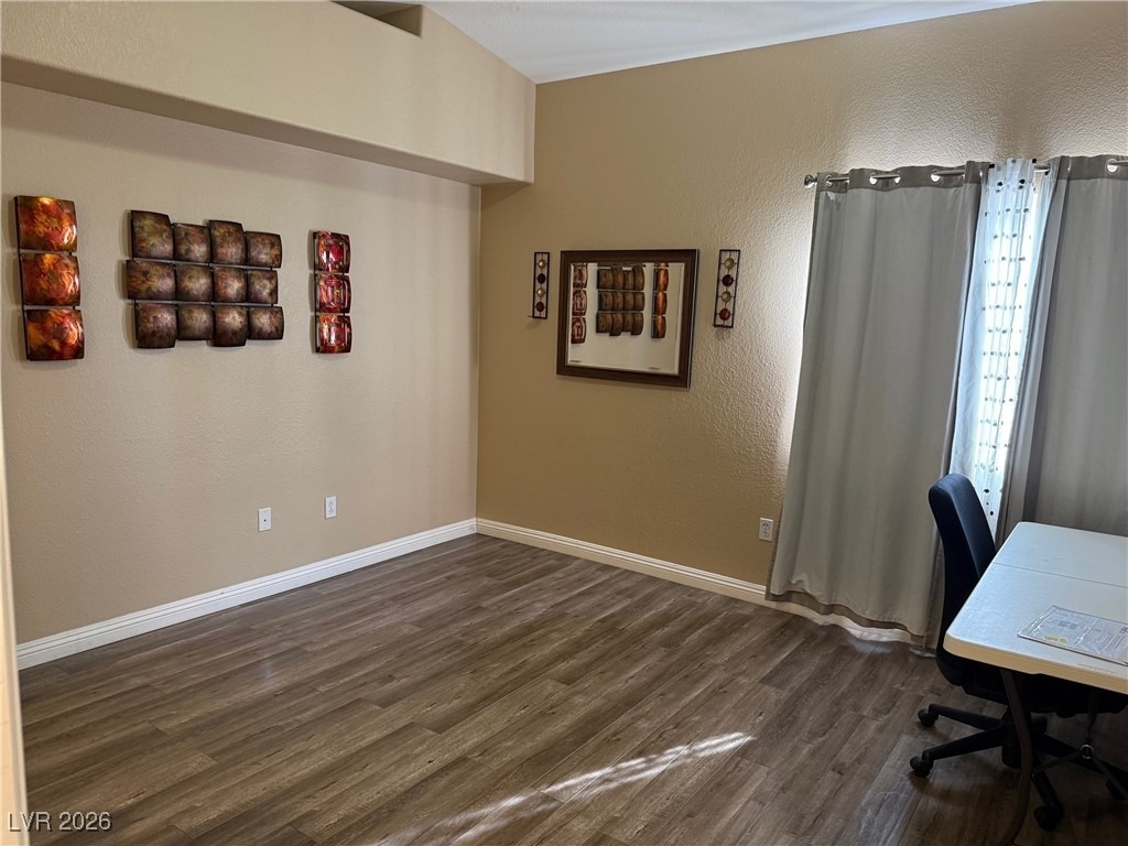 401 Amber Pine Street - Photo 10