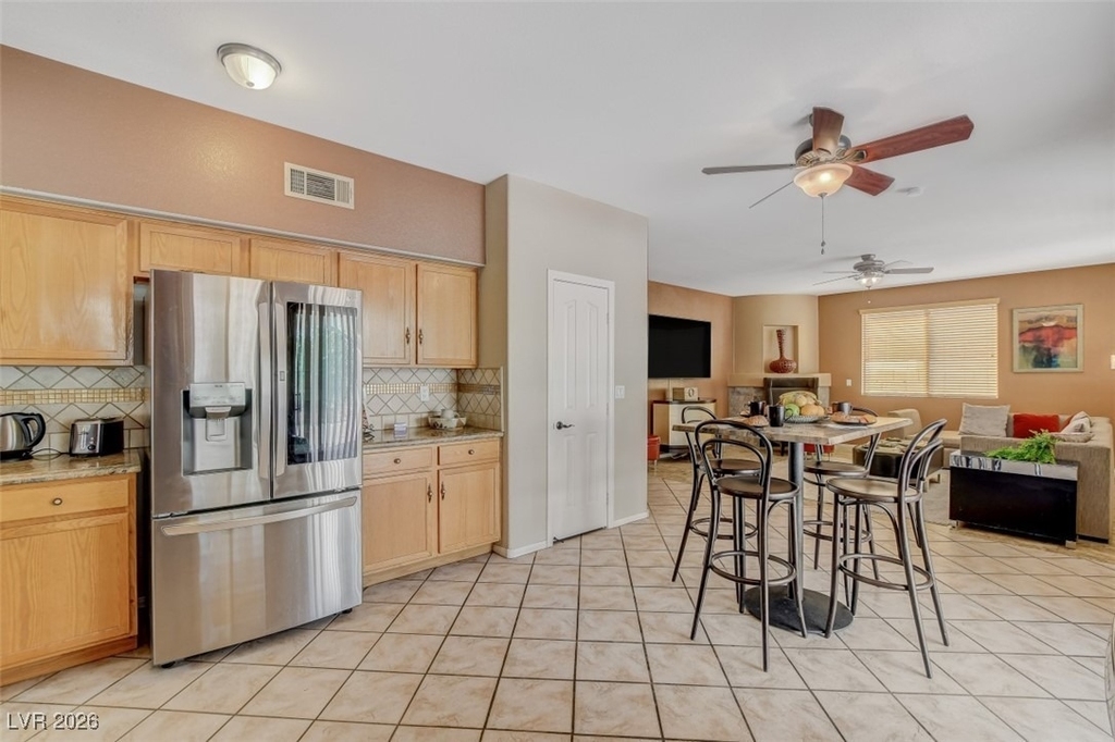 1116 Stoneypeak Avenue - Photo 5