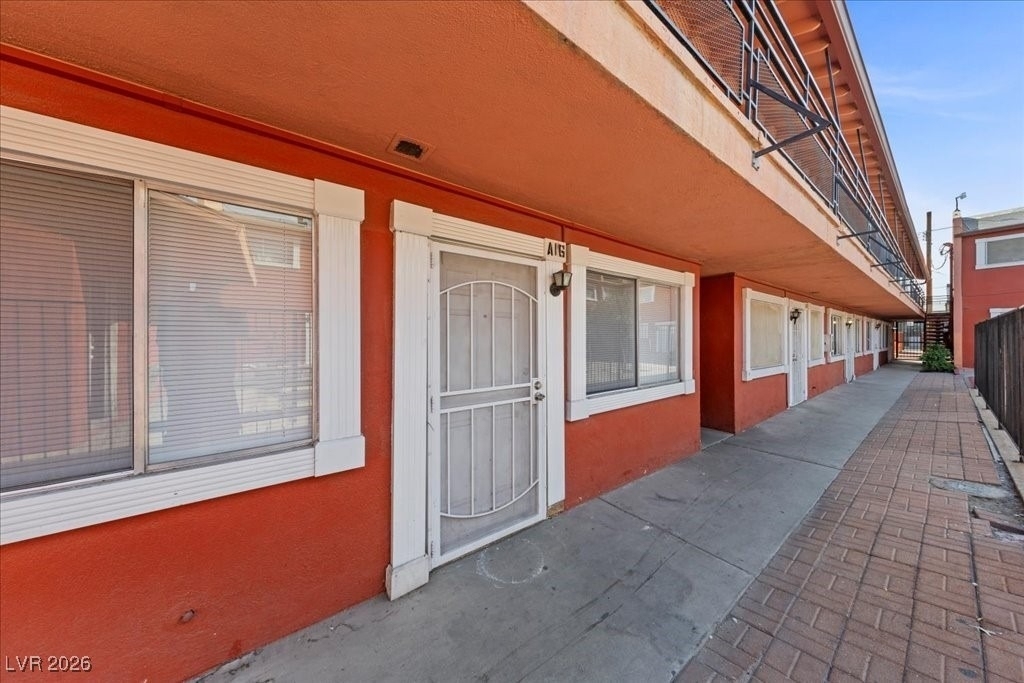 521 S Maryland Parkway - Photo 12