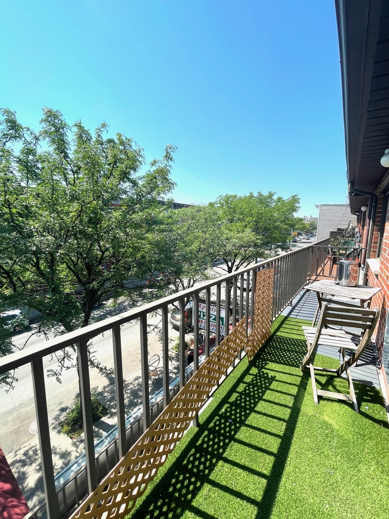 20-72 Steinway Street - Photo 0