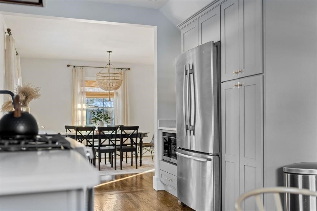 13 Chapin Street - Photo 9