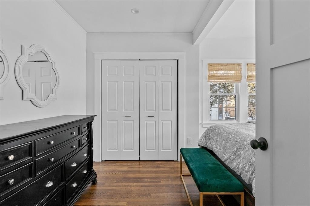 13 Chapin Street - Photo 17