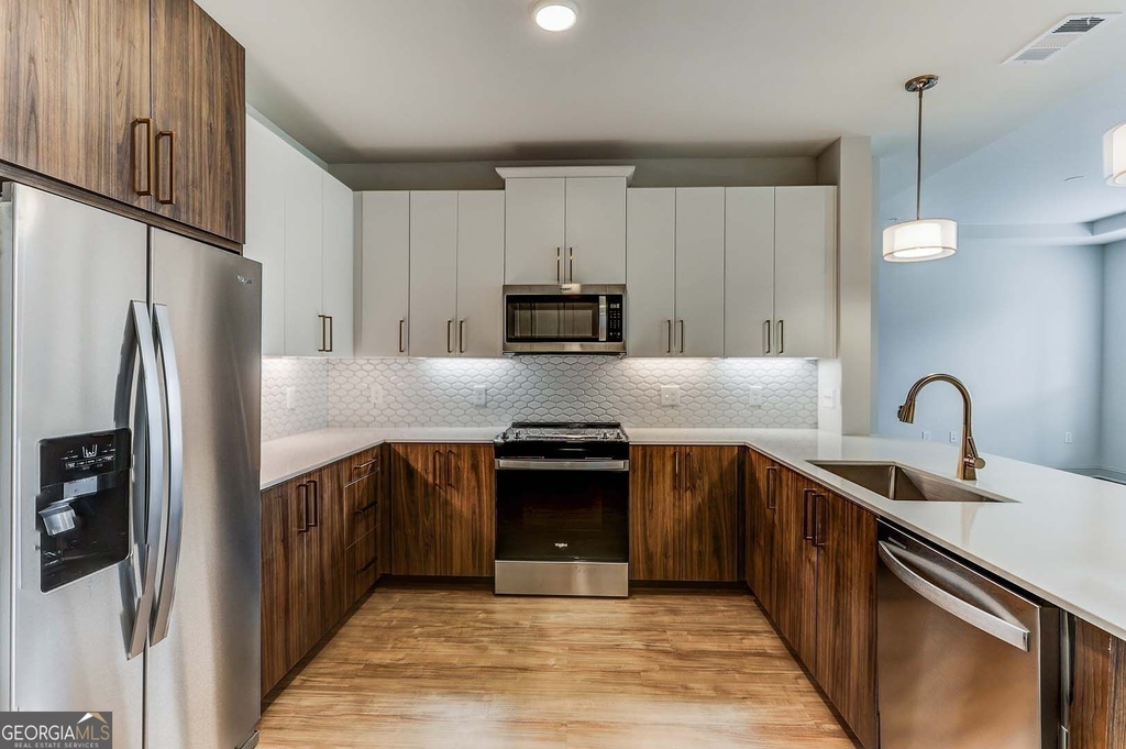 1003 Ridgewalk Parkway - Photo 1