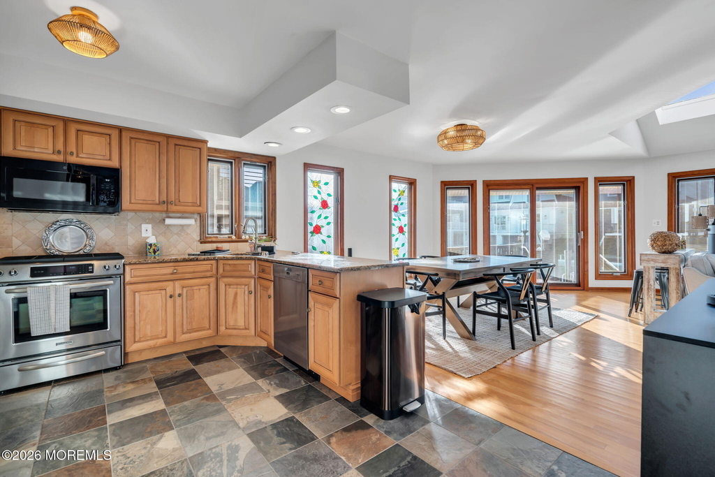 475 Long Avenue - Photo 6