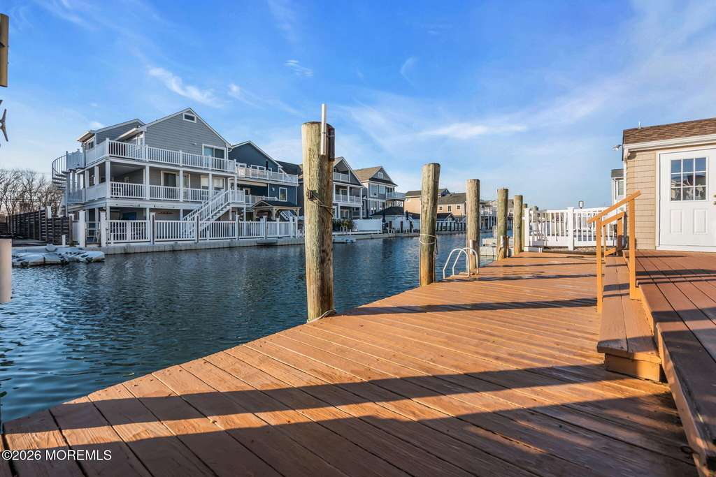 475 Long Avenue - Photo 0