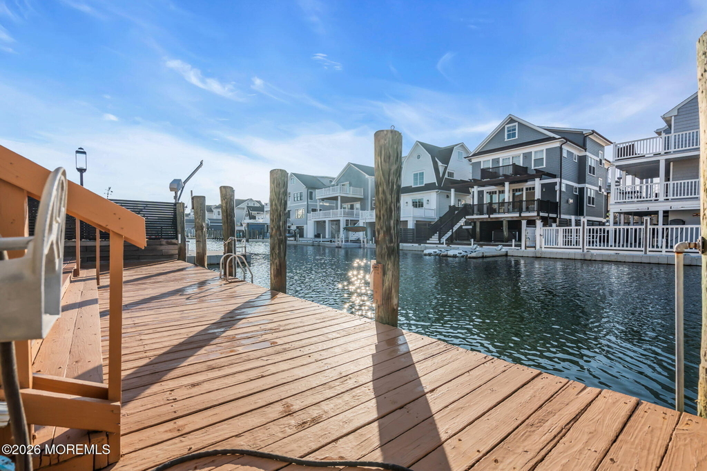 475 Long Avenue - Photo 1