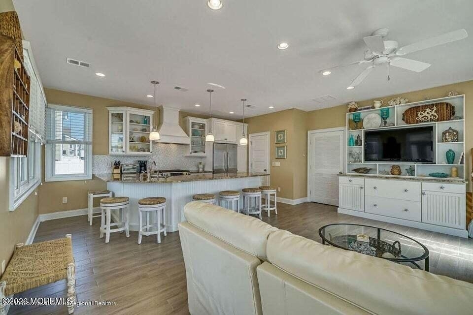 10 4th Avenue - Photo 8