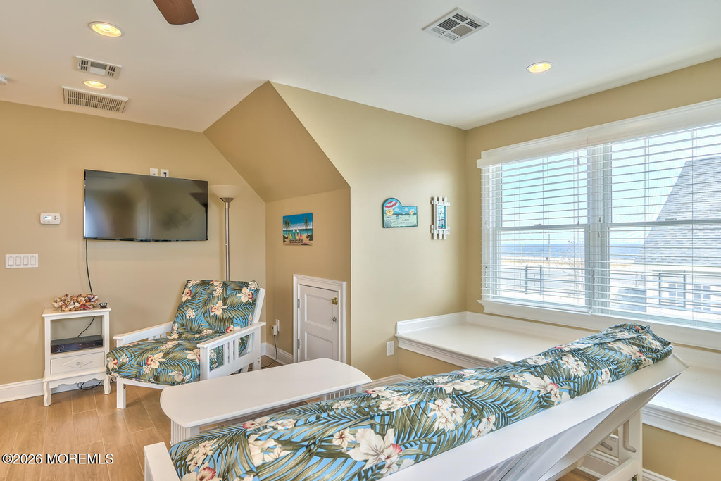 10 4th Avenue - Photo 15
