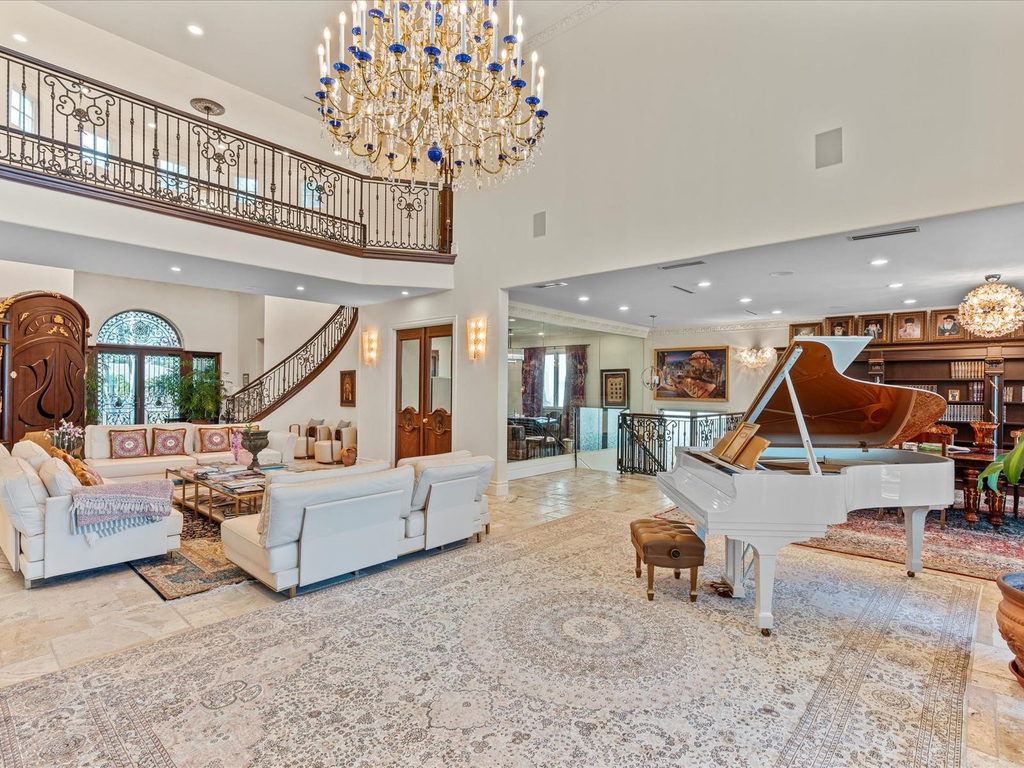 555 Ocean Boulevard - Photo 8