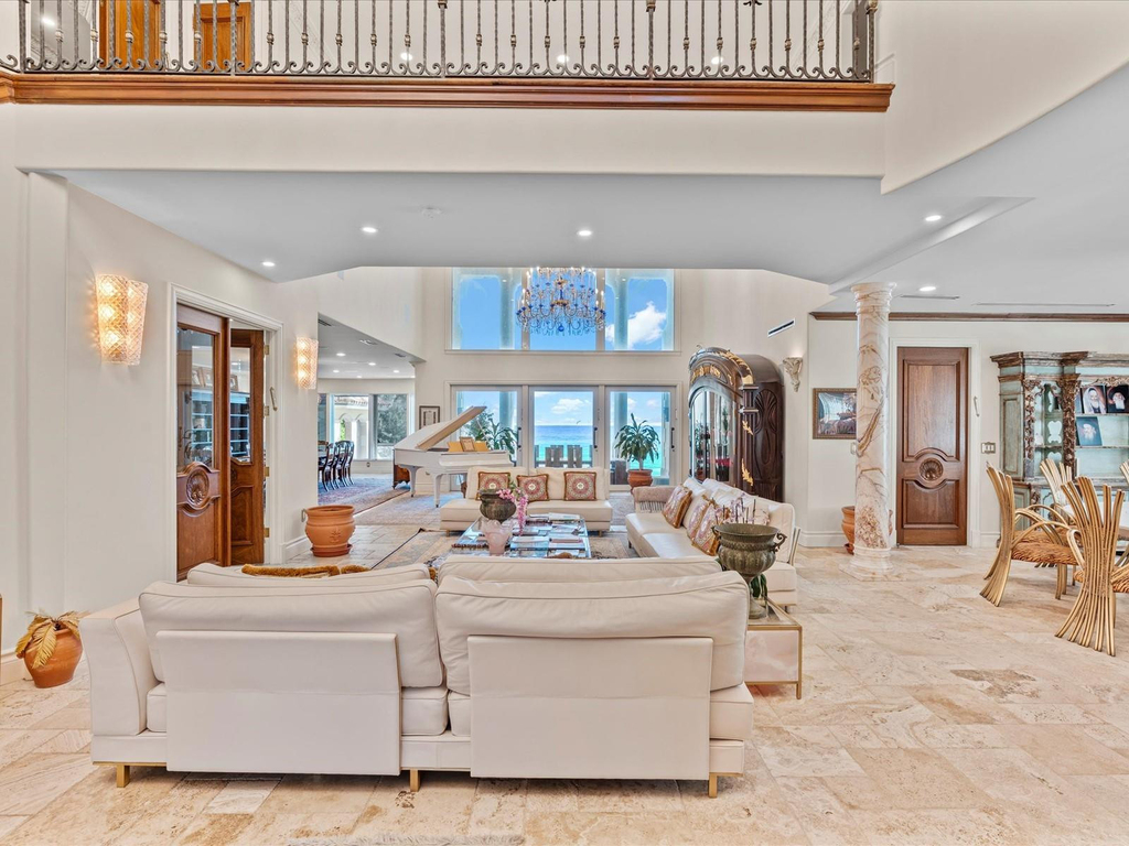 555 Ocean Boulevard - Photo 7