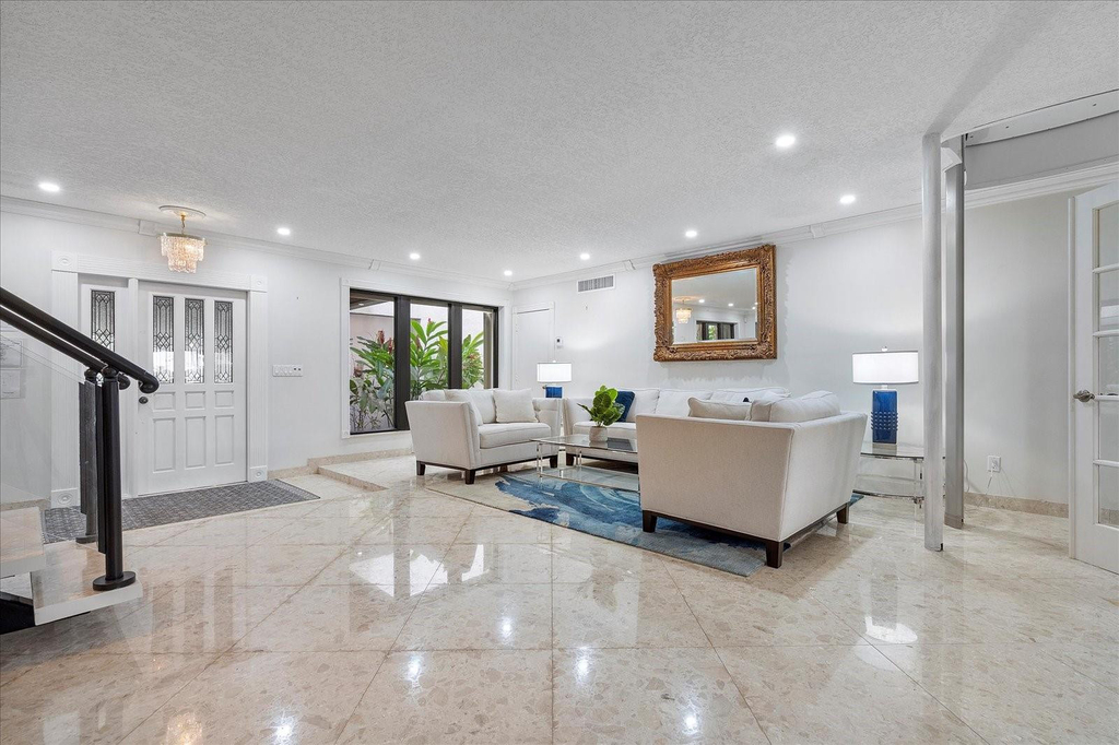 1240 Sw 14th Avenue - Photo 7