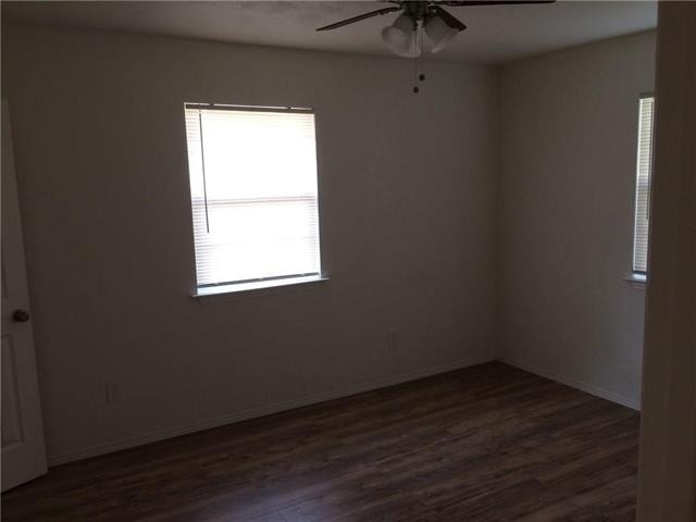 600 Pacific Street E - Photo 5