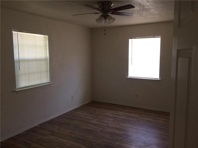 600 Pacific Street E - Photo 12