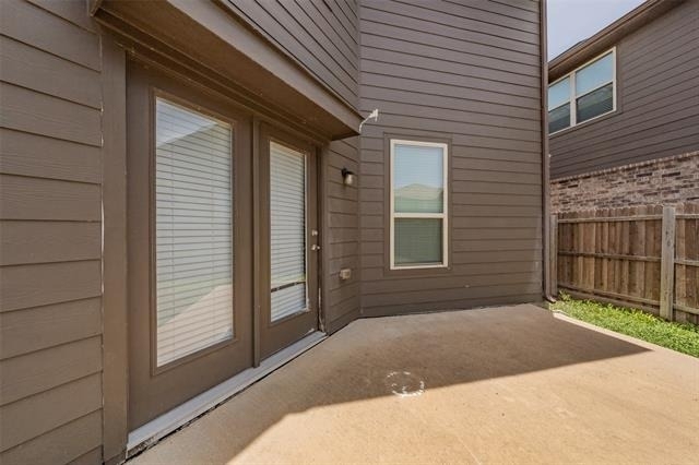 6268 Topsail Drive - Photo 2
