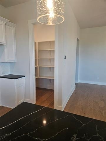 221 Chestnut Street - Photo 6